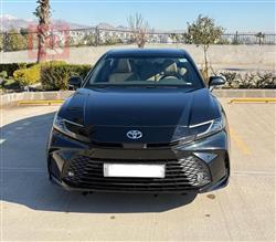 تۆیۆتا کامری